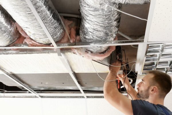 air duct cleaning 1024x587 1024x585